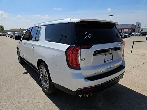 2023 GMC Yukon XL Denali Ultimate