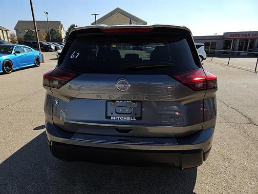 2024 Nissan Rogue SV