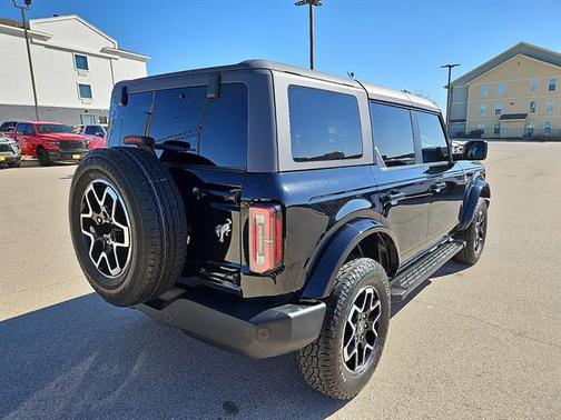 2023 Ford Bronco Outer Banks