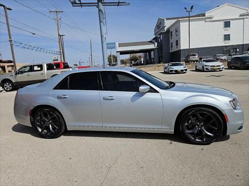 2023 Chrysler 300 S