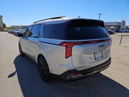 2025 Kia Carnival Hybrid SX