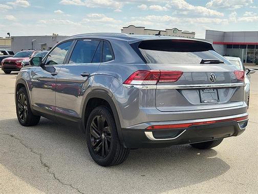 2023 Volkswagen Atlas Cross Sport 2.0T SE w/Technology