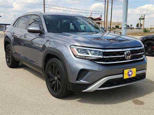 2023 Volkswagen Atlas Cross Sport 2.0T SE w/Technology