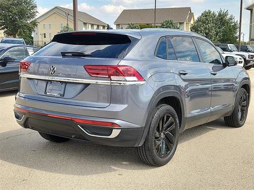 2023 Volkswagen Atlas Cross Sport 2.0T SE w/Technology