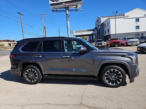 2023 Toyota Sequoia Limited