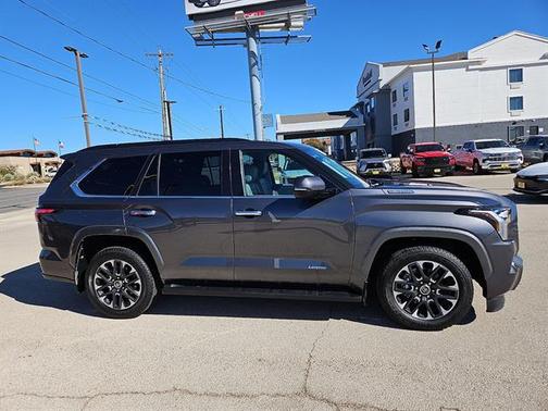 2023 Toyota Sequoia Limited