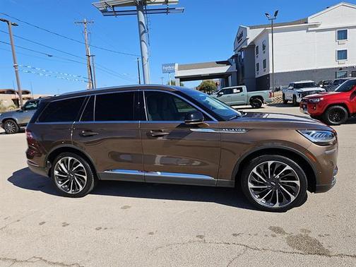 2022 Lincoln Aviator Reserve AWD