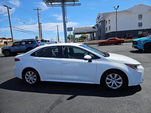 WHITE 2020 Toyota Corolla LE