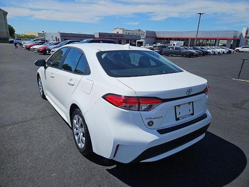 WHITE 2020 Toyota Corolla LE