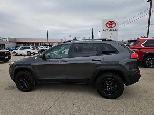 2016 Jeep Cherokee Trailhawk