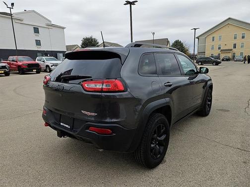2016 Jeep Cherokee Trailhawk
