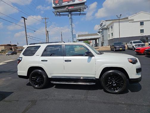 Blizzard Pearl 2019 Toyota 4Runner Limited