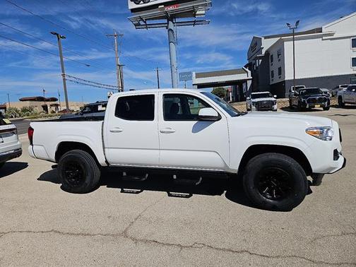 2020 Toyota Tacoma SR