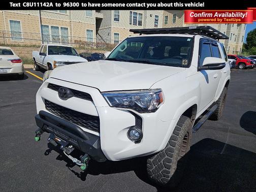Midnight Black Metallic 2018 Toyota 4Runner SR5 Premium