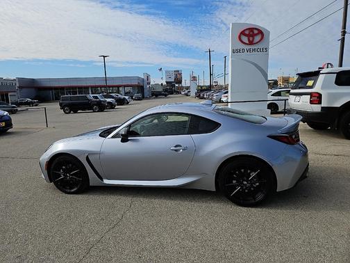 2026 Toyota GR86 Premium