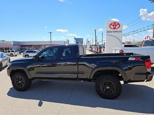 2021 Toyota Tacoma SR