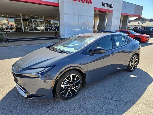 2026 Toyota Prius Plug-In Hybrid XSE