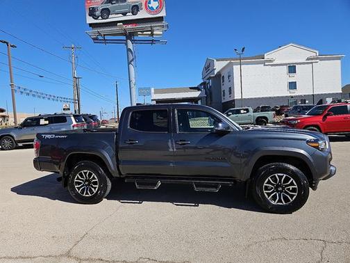 2023 Toyota Tacoma TRD Sport