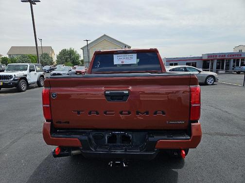 Terra 2025 Toyota Tacoma Hybrid TRD Off Road