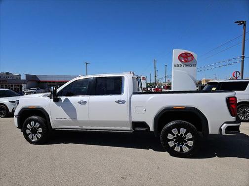 2024 GMC Sierra 2500 Denali