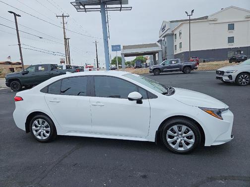 Ice Cap 2026 Toyota Corolla LE