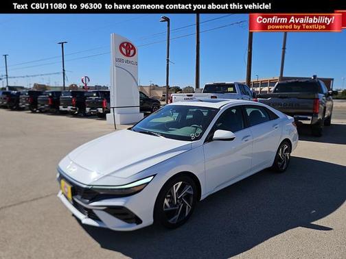 2025 Hyundai ELANTRA SEL