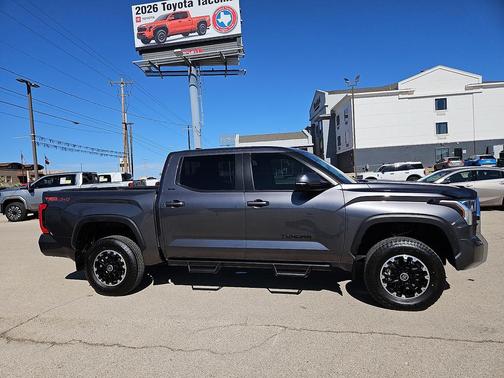 2024 Toyota Tundra SR5