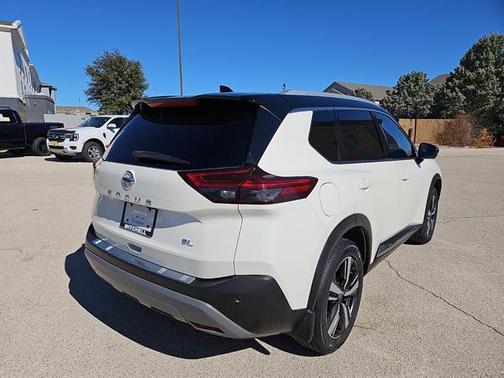 2021 Nissan Rogue SL