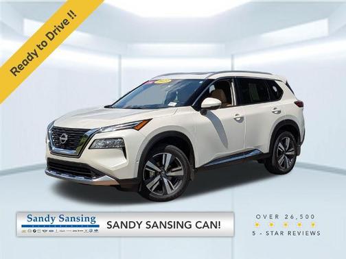White 2023 Nissan Rogue Platinum