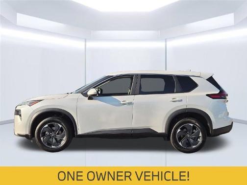 Everest White P 2024 Nissan Rogue SV