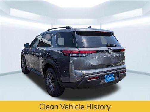 Gun Metallic 2025 Nissan Pathfinder SV