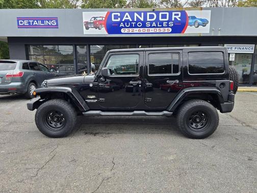 2011 Jeep Wrangler Unlimited Sahara
