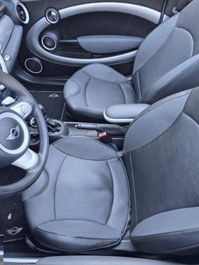 2010 MINI Cooper S Base