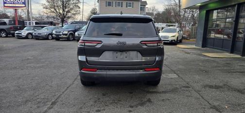 2021 Jeep Grand Cherokee L Laredo