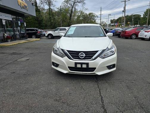 2016 Nissan Altima 2.5 SR