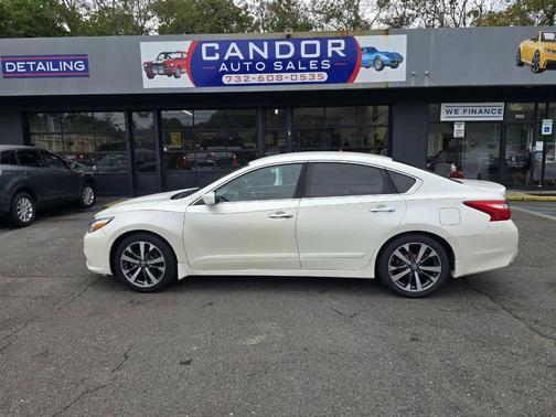 2016 Nissan Altima 2.5 SR