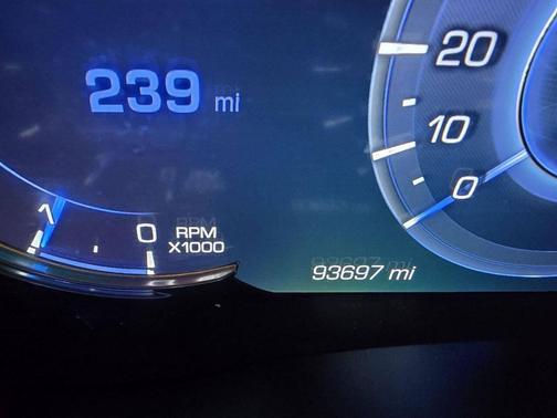 2016 Cadillac Escalade Luxury