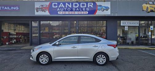 2018 Hyundai Accent SE