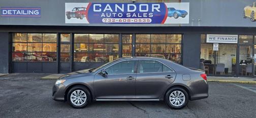 2013 Toyota Camry LE