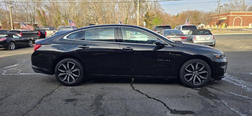2017 Chevrolet Malibu 1LT