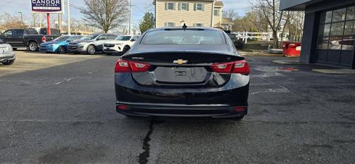 2017 Chevrolet Malibu 1LT