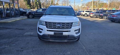 2016 Ford Explorer Base