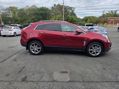 2011 Cadillac SRX Performance Collection