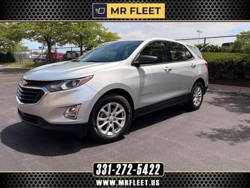 Silver Ice Metallic 2018 Chevrolet Equinox LS