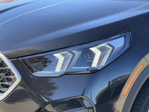 2025 BMW X2 xDrive28i