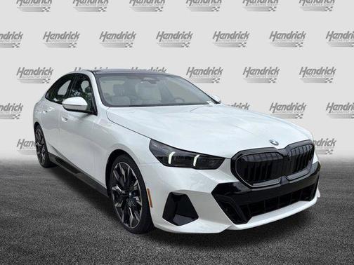 2026 BMW 530 530i