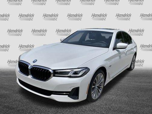 2022 BMW 530e Base