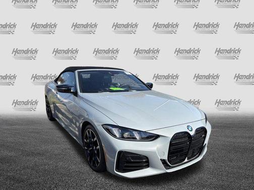 2025 BMW M440 i