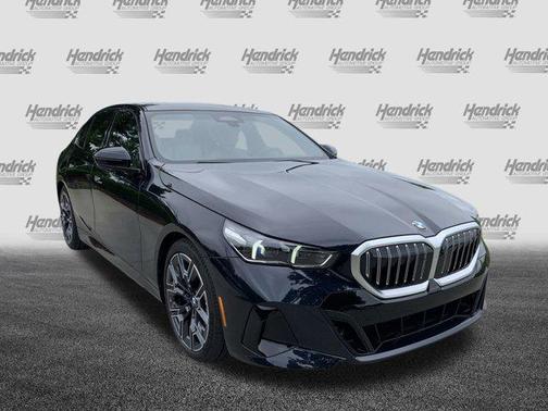 2025 BMW 530 i