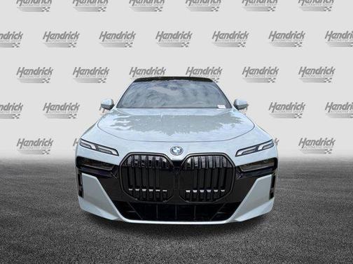 2025 BMW i7 xDrive60